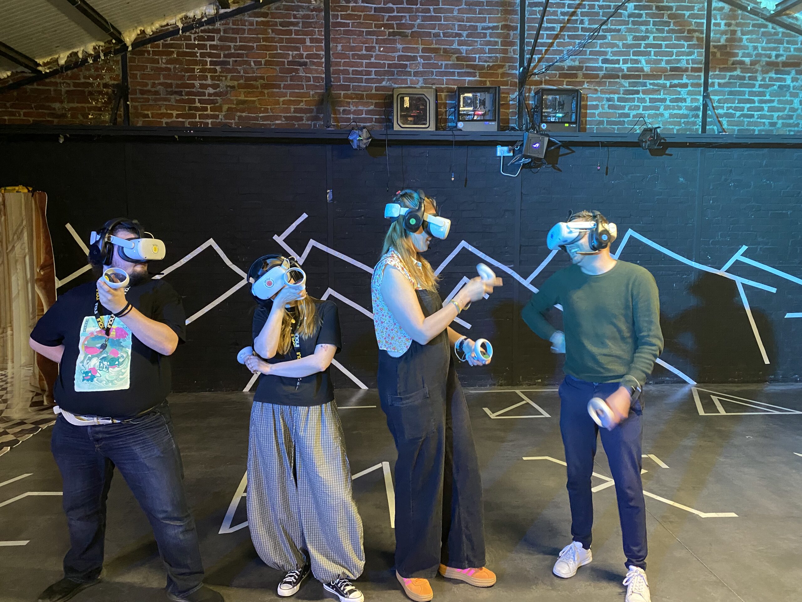 Activité à Lille en famille, enfants et parents en réalité virtuelle